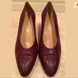 GUCCI Burgundy Lizard Skin Pumps Heels Italy Rare!